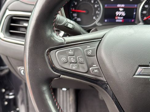 Used 2022 Chevrolet Equinox RS w/ RS Leather Package image 15