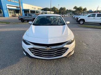 Used 2024 Chevrolet Malibu LT video 2