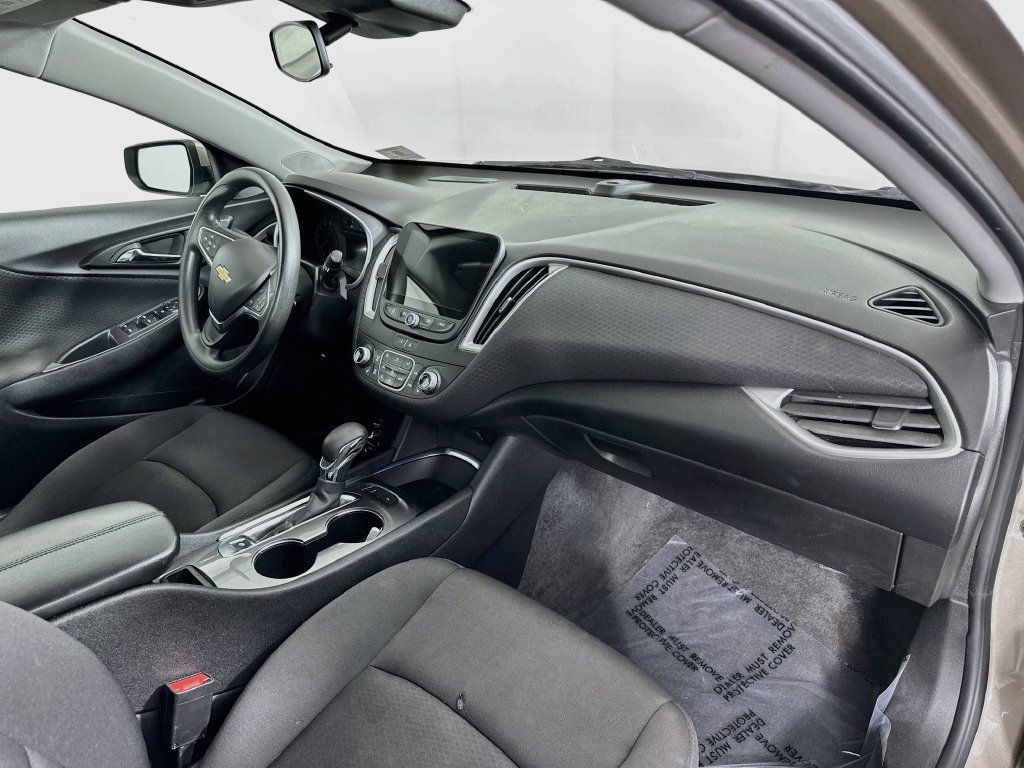Used 2024 Chevrolet Malibu LT FWD image 36