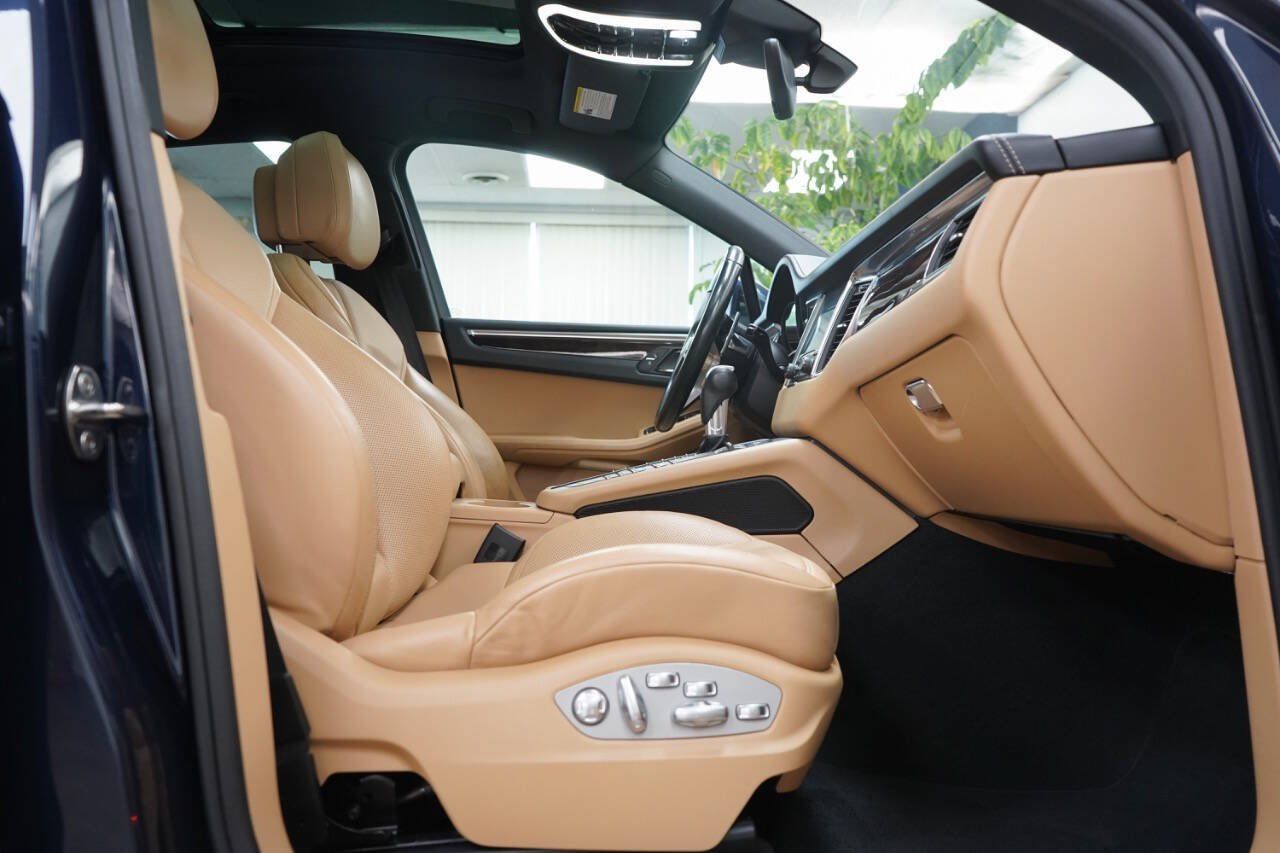 Used 2018 Porsche Macan S AWD/4WD image 60