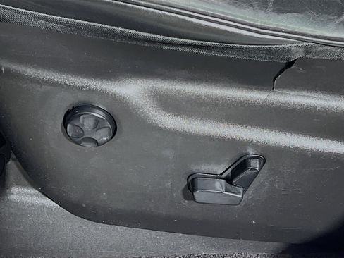 Used 2016 Jeep Grand Cherokee High Altitude image 16