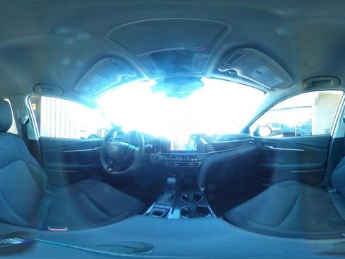 Used 2025 Toyota Camry LE image 40