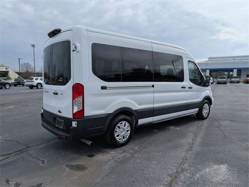 Used 2023 Ford Transit 350 XLT image 3