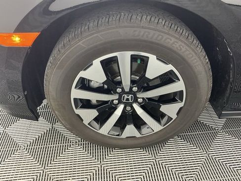 Certified 2025 Honda Odyssey EX-L image 41