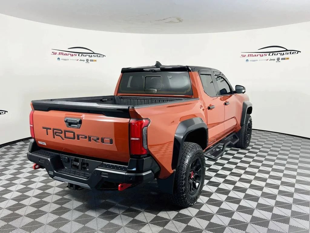 Used 2024 Toyota Tacoma TRD Pro AWD/4WD image 8