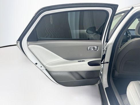 Used 2024 Hyundai Ioniq 6 SEL RWD image 27
