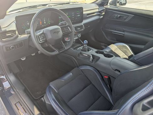 Used 2024 Ford Mustang Dark Horse RWD image 13