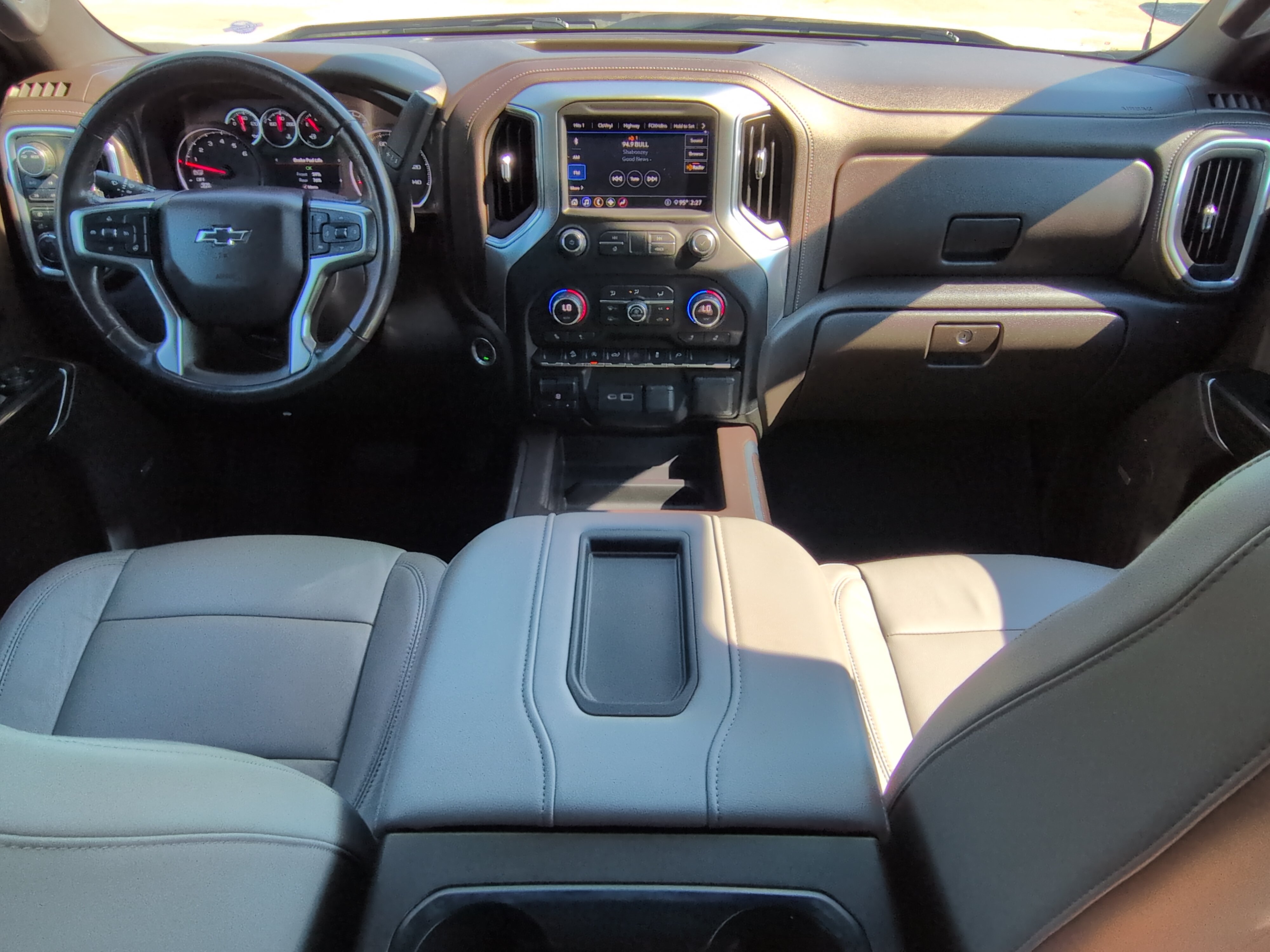 Used 2020 Chevrolet Silverado 1500 RST w/ All-Star Edition AWD/4WD image 13