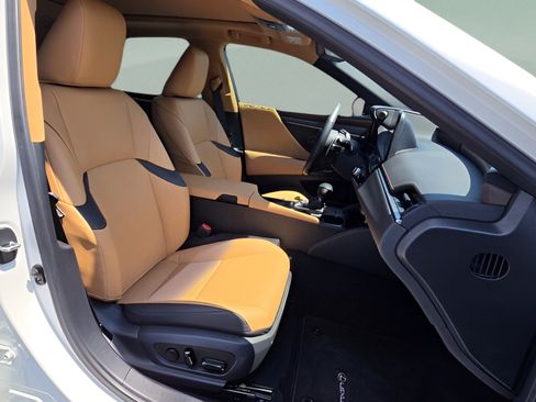 Used 2023 Lexus ES 350 w/ Premium Package FWD image 15