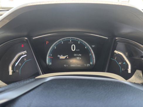 Used 2018 Honda Civic EX image 19