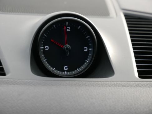 Used 2021 Porsche Cayenne image 30