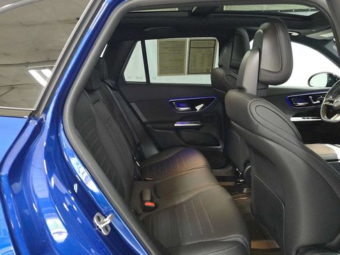 Used 2026 Mercedes-Benz GLC 300 4MATIC image 13