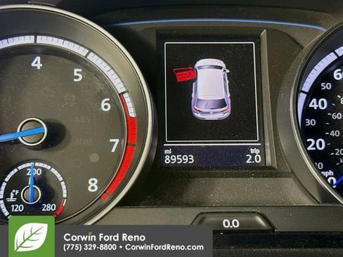 Used 2016 Volkswagen Golf R 4-Door AWD/4WD image 12