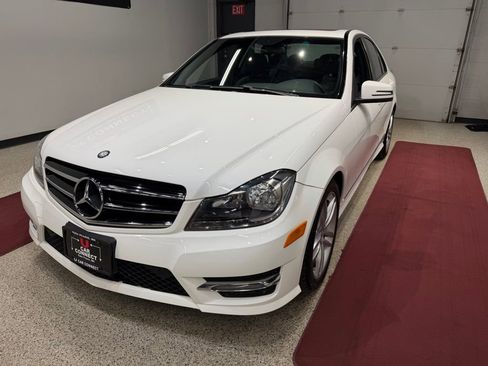 Used 2014 Mercedes-Benz C 300 4MATIC Sedan image 5