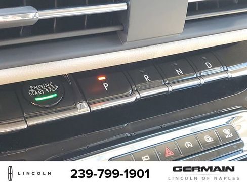 New 2025 Lincoln Corsair Premiere image 25