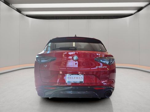 New 2025 Alfa Romeo Stelvio Sprint image 5