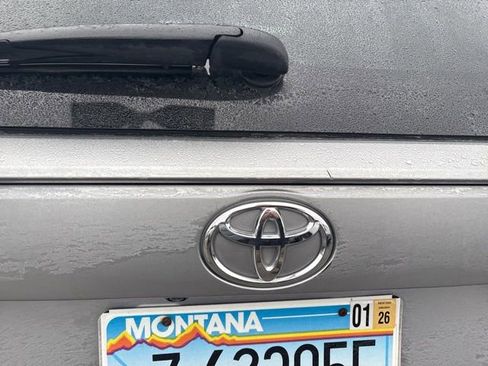 Used 2023 Toyota RAV4 XLE image 46