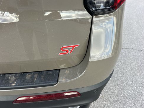 New 2026 Ford Explorer ST w/ Sun And Sound Package image 8