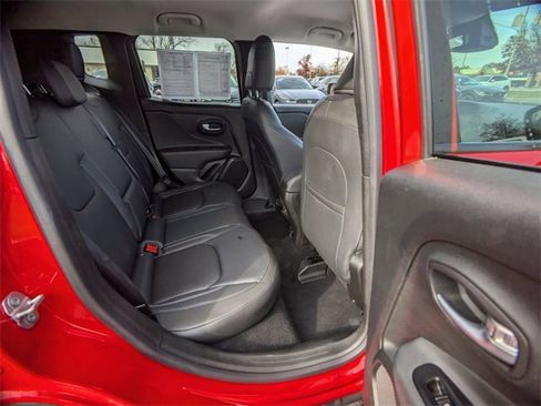 Used 2021 Jeep Renegade Limited image 13