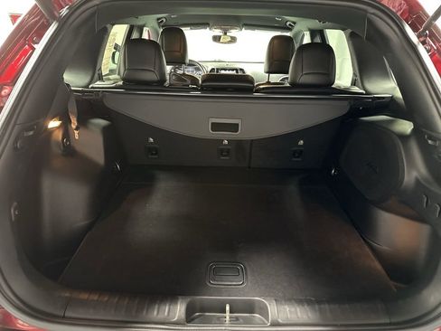 Used 2019 Jeep Cherokee High Altitude image 16