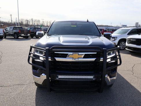 Used 2023 Chevrolet Silverado 1500 LT image 24