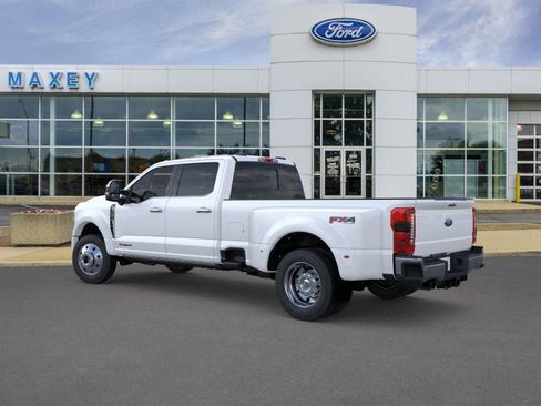 New 2026 Ford F450 Lariat w/ Lariat Ultimate Package image 4