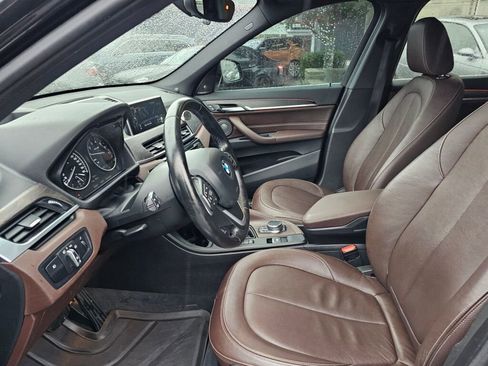 Used 2017 BMW X1 xDrive28i image 18