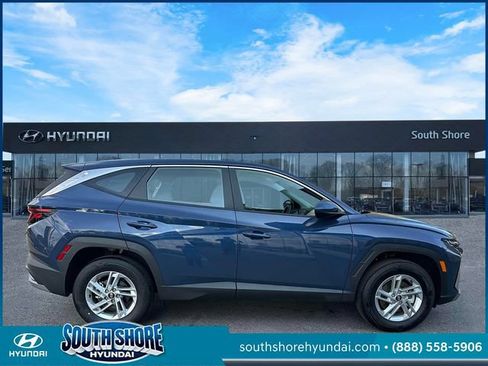 Certified 2025 Hyundai Tucson SE AWD/4WD image 5