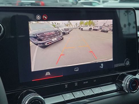 New 2026 GMC Canyon Elevation image 14