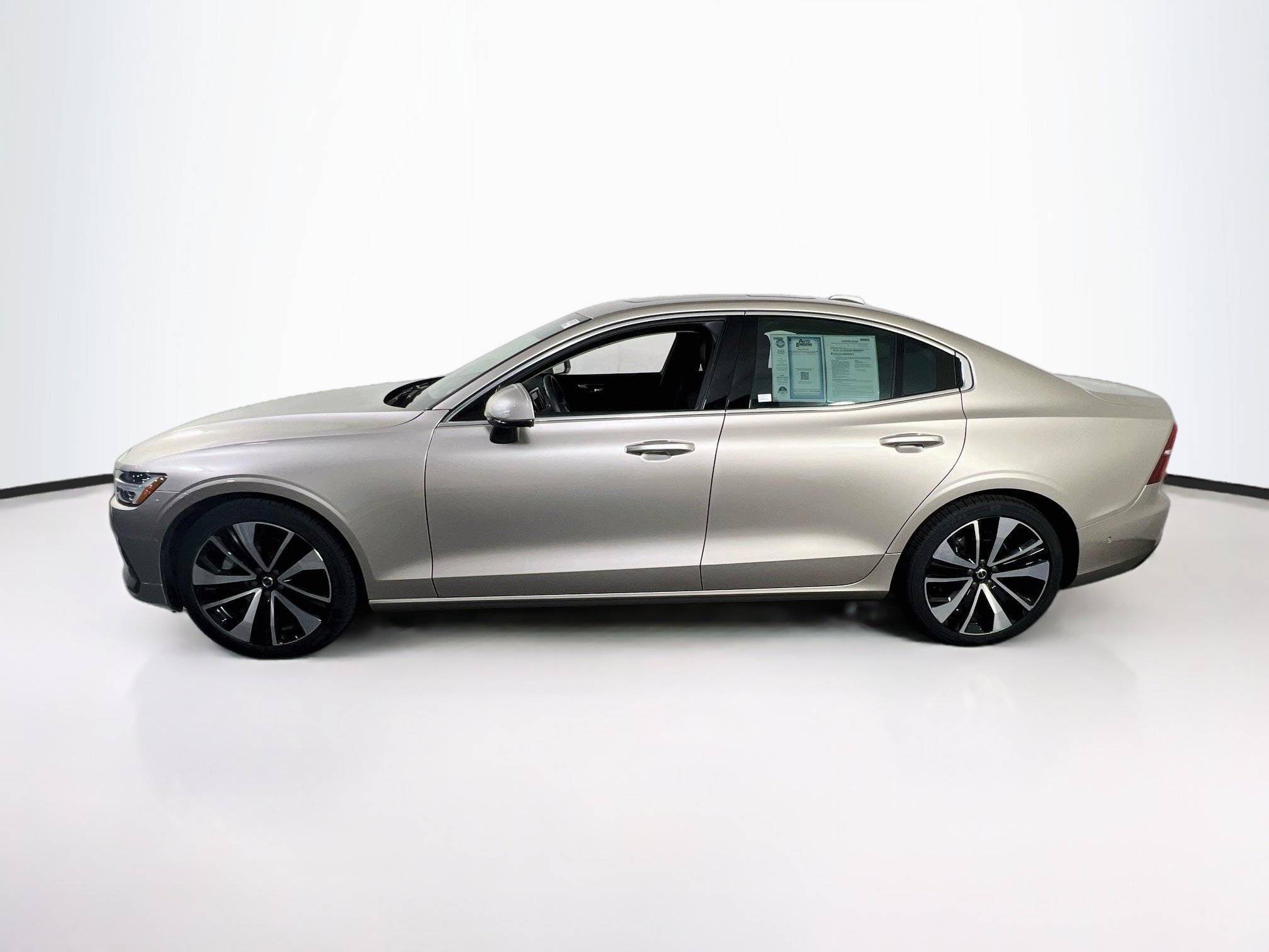 Used 2023 Volvo S60 B5 Ultimate AWD/4WD image 8