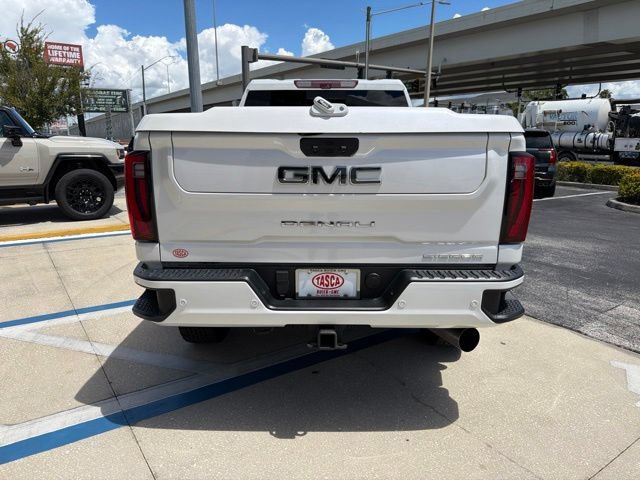 Used 2024 GMC Sierra 2500 Denali Ultimate w/ Max Trailering Package AWD/4WD image 6