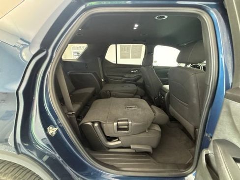 Used 2022 Chevrolet Traverse LT AWD/4WD image 31
