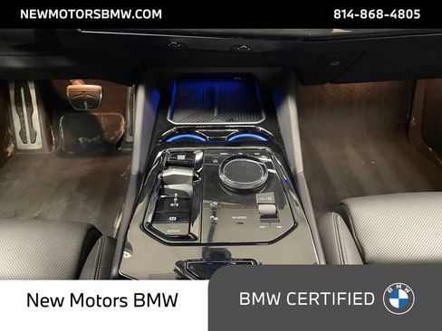 Used 2024 BMW 540i xDrive w/ Premium Package AWD/4WD image 9