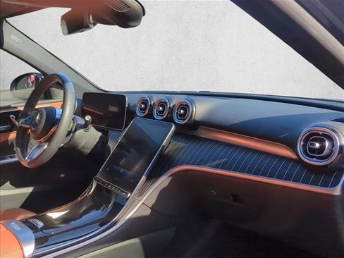 Used 2023 Mercedes-Benz C 300 Sedan image 27