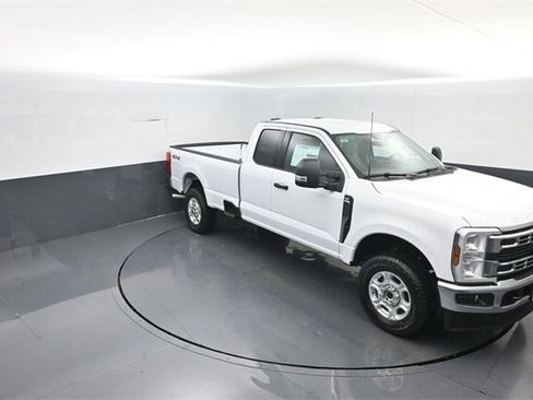 New 2026 Ford F250 XLT image 15