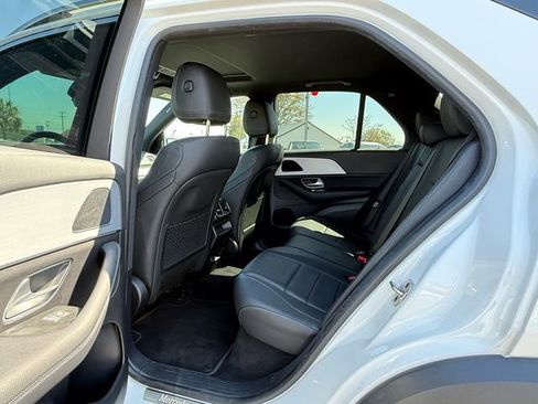 Used 2024 Mercedes-Benz GLE 450e 4MATIC image 13