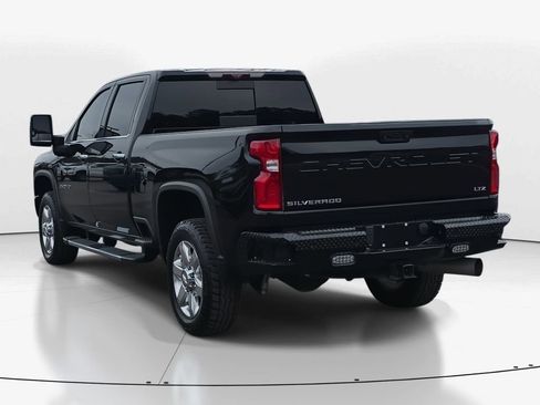 Used 2021 Chevrolet Silverado 2500 LTZ w/ Z71 Chrome Sport Edition image 7