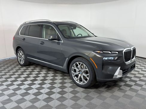 New 2026 BMW X7 xDrive40i image 6