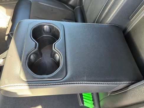 Used 2024 Jeep Grand Cherokee Altitude image 13