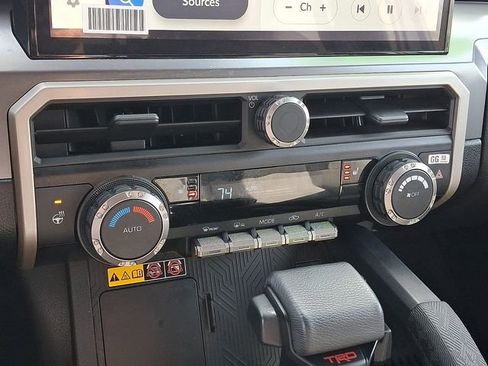 Certified 2025 Toyota Tacoma TRD Sport w/ TRD Sport Upgrade Package image 15