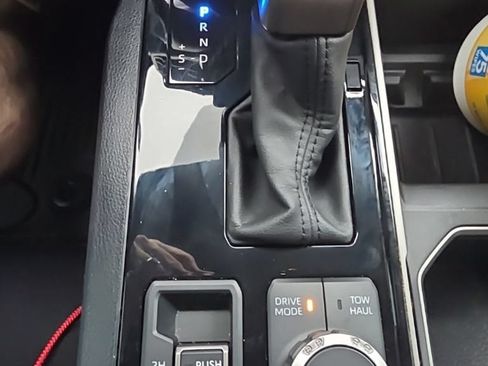 Used 2025 Toyota Tundra SR5 AWD/4WD image 22
