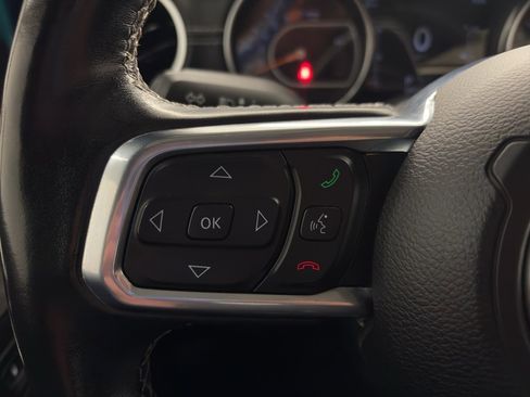 Used 2020 Jeep Wrangler Unlimited Sahara w/ Uconnect 4C Nav & Sound Group image 24