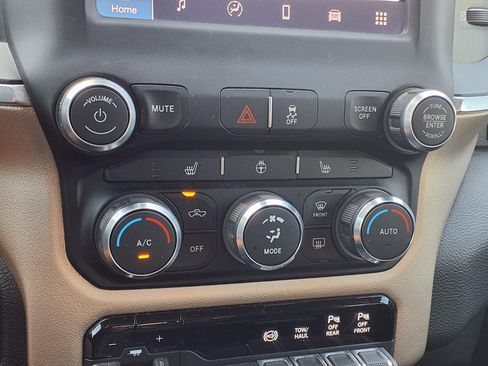 Used 2022 RAM 2500 Laramie AWD/4WD image 21