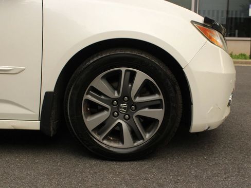 Used 2014 Honda Odyssey Touring image 4