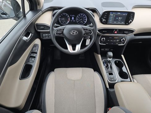 Used 2019 Hyundai Santa Fe SE image 18