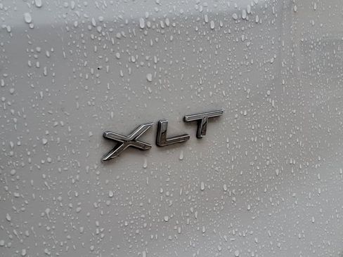 Used 2024 Ford Transit 350 XLT image 29