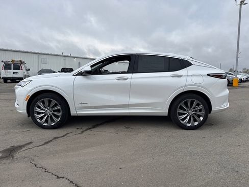 New 2026 Buick Envista Avenir image 3
