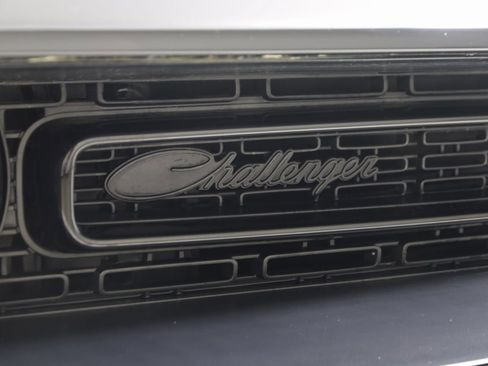 Used 2022 Dodge Challenger R/T w/ Blacktop Package image 15