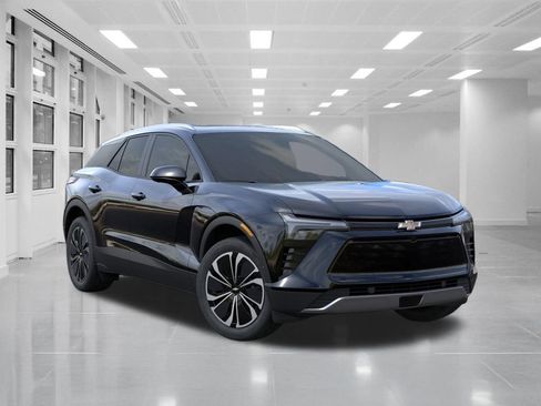 Used 2024 Chevrolet Blazer EV LT AWD/4WD image 8