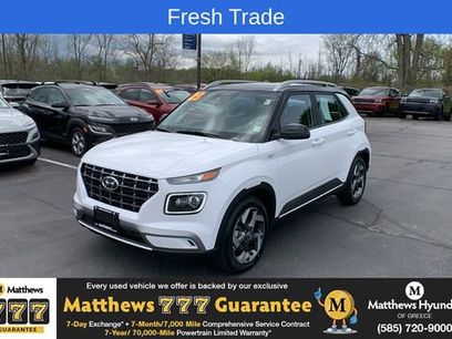 Certified 2023 Hyundai Venue Limited w/ Cargo Package